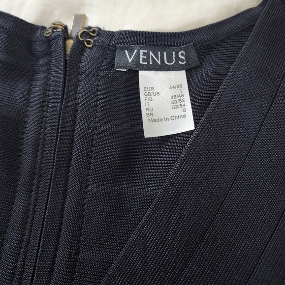 Venus Black Bandage Bodycon Vneck Long-Sleeve Dress size Large NWT - Picture 4 of 6